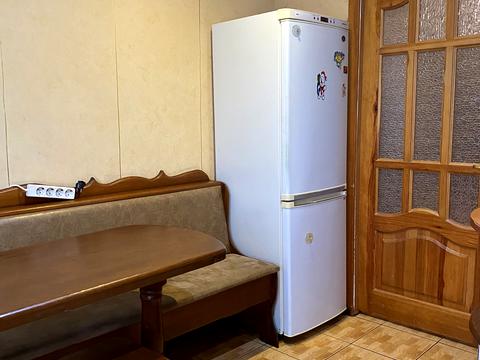 квартира за адресою Солом'янська вул. (Толстого), 25