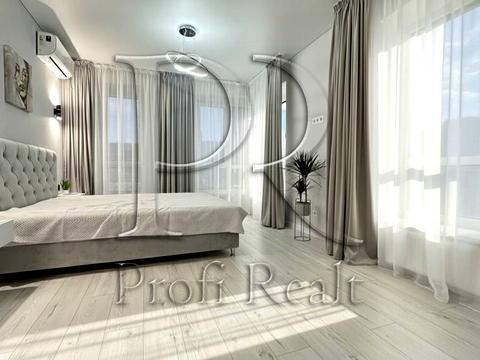 квартира по адресу Героев Небесной Сотни просп., 14/2