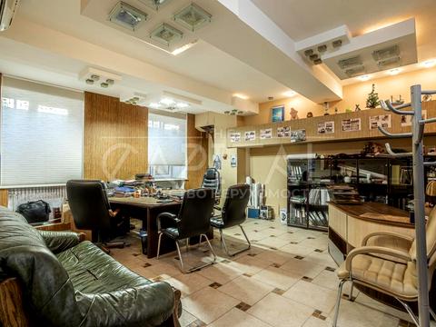 комерційна за адресою Джона Маккейна вул. (Івана Кудрі), 36