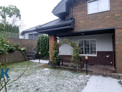 будинок за адресою Івана Фірцака пров. (Москвіна), 1