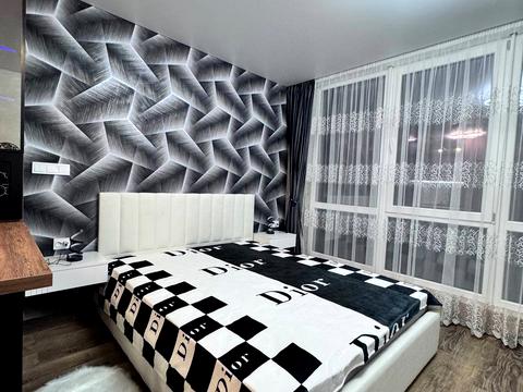 квартира за адресою Романа Левицького вул., 4