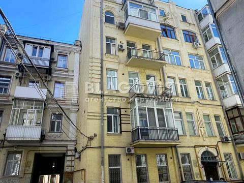 квартира за адресою Шота Руставелі вул., 33-Б