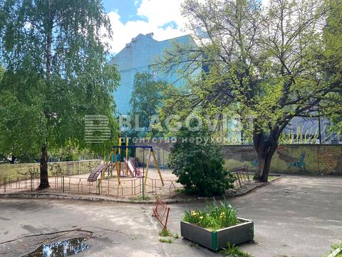 квартира за адресою Шота Руставелі вул., 33-Б