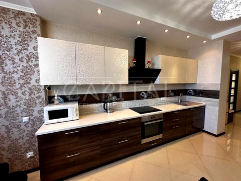 квартира за адресою Драгоманова вул., 40-Е