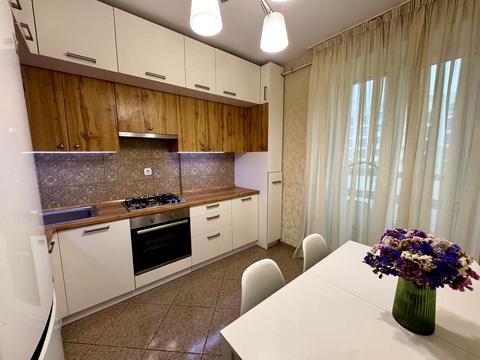 квартира за адресою В'ячеслава Чорновола вул., 91р