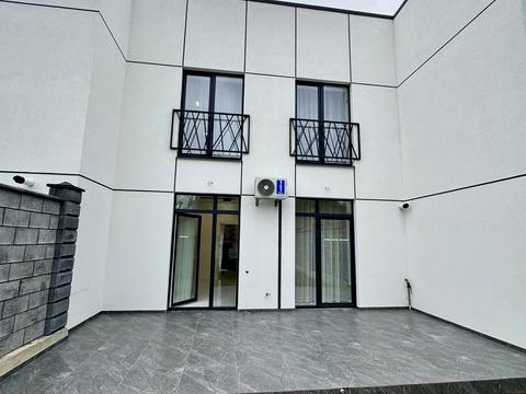 будинок за адресою Ярослава Стецька вул.