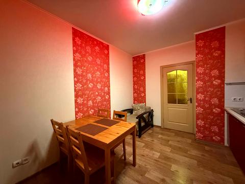 квартира за адресою Єлизавети Чавдар вул., 14