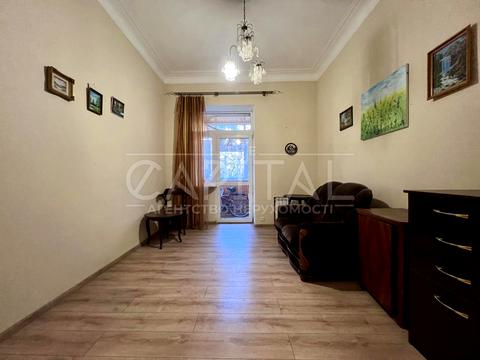 квартира за адресою Велика Васильківська вул. (Червоноармійська), 67/7