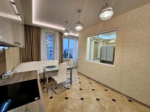 квартира по адресу Гранитная ул., 19/4