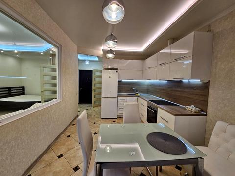 квартира по адресу Гранитная ул., 19/4