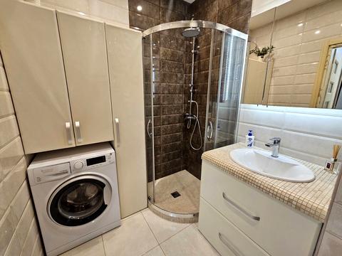 квартира по адресу Гранитная ул., 19/4