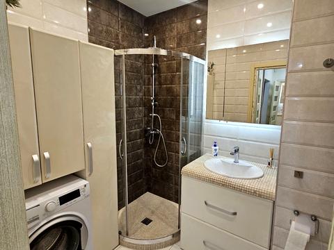 квартира по адресу Гранитная ул., 19/4