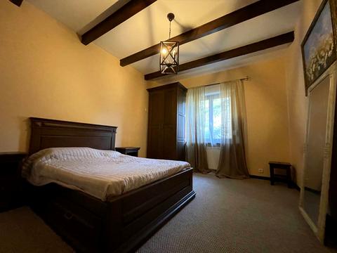 будинок за адресою смт. Козин, Олександрівська вул.