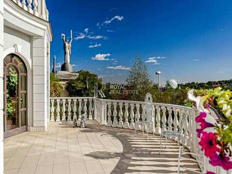 дом по адресу Редутная ул.