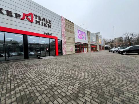 комерційна за адресою Богдана Хмельницького просп. (Героїв Сталінграда), 31-Д