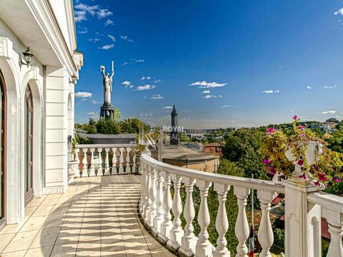 дом по адресу Редутная ул.