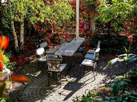 дом по адресу Редутная ул.