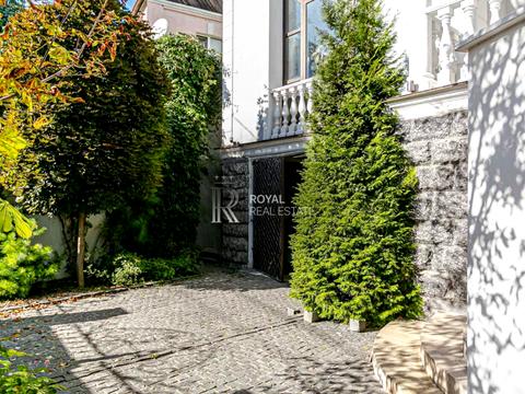 дом по адресу Редутная ул.