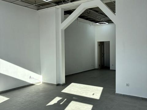 комерційна за адресою Народна, 12