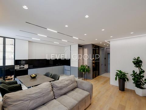 квартира за адресою Дніпровська набережна вул., 18-А