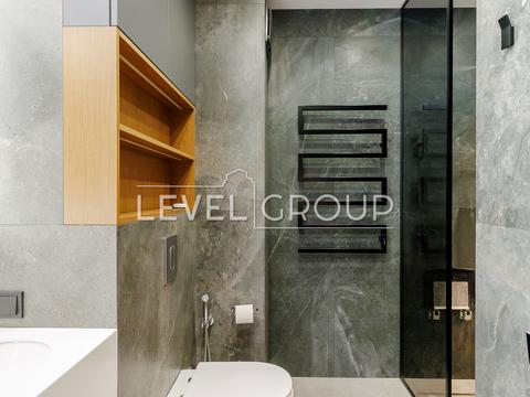 квартира за адресою Дніпровська набережна вул., 18-А