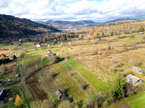 участок по адресу с. Либохора, 