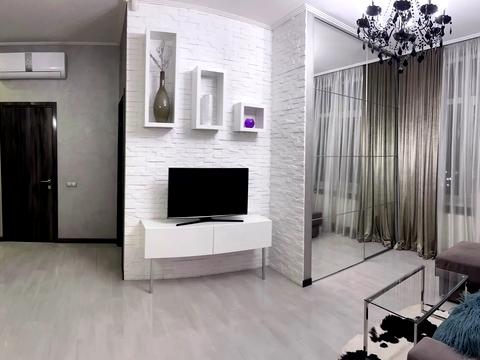 квартира за адресою Андрія Верхогляда вул. (Михайла Драгомирова), 20