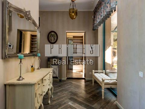 будинок за адресою Локомотивна вул.