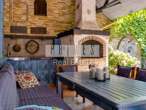 будинок за адресою Локомотивна вул.