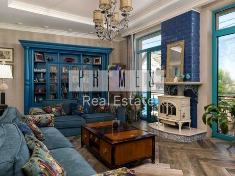 будинок за адресою Локомотивна вул.