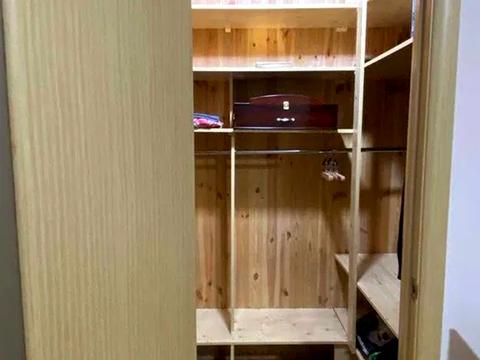 квартира по адресу Лабораторный пер., 6