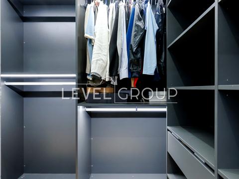 квартира за адресою Дніпровська набережна вул., 18-А