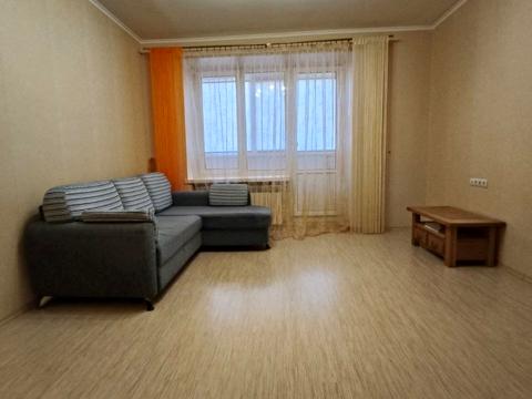 квартира за адресою Алана Шепарда вул. (Суворова), 14