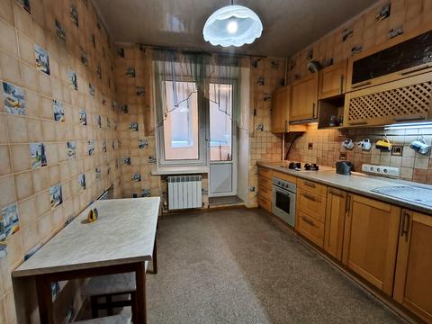 квартира за адресою Алана Шепарда вул. (Суворова), 14