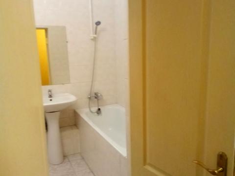 комерційна за адресою Хрещатик вул., 4