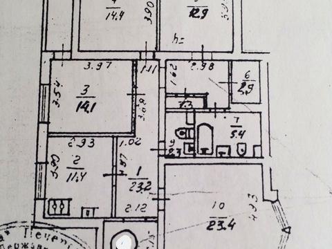 комерційна за адресою Хрещатик вул., 4