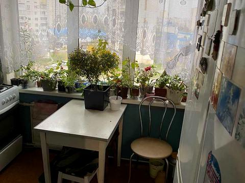 комната по адресу Владимира Ивасюка просп. (Героїв Сталінграду), 30