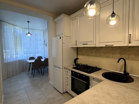 квартира за адресою Молодіжна вул., 5