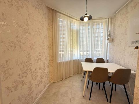 квартира за адресою Молодіжна вул., 5