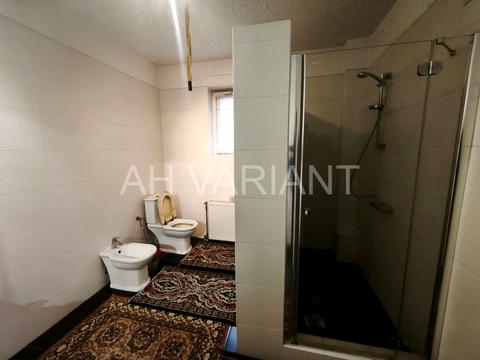 будинок за адресою Возз'єднання