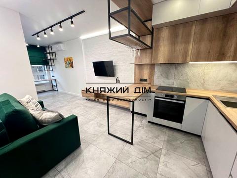 квартира по адресу Голосеевский просп. (40-летия Октября), 76