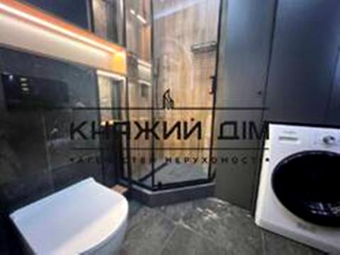 квартира по адресу Голосеевский просп. (40-летия Октября), 76