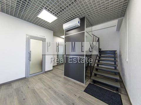 комерційна за адресою Панаса Мирного вул., 17