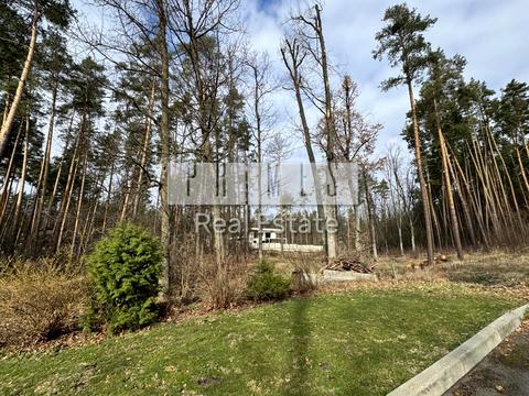 ділянка за адресою Ботанічна, 1