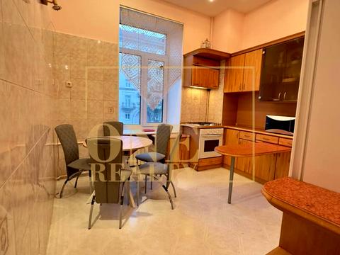 квартира по адресу Антоновича ул. (Горького), 24