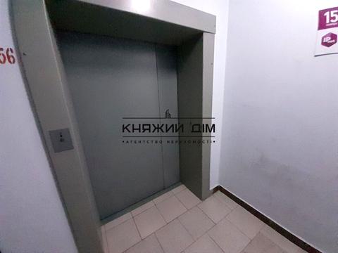 квартира за адресою Анни Ахматової вул., 31