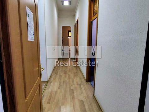 комерційна за адресою Київ, Михайла Омеляновича-Павленка вул. (Суворова), 14/12