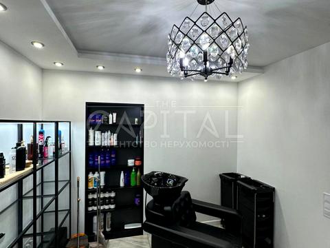 комерційна за адресою Юлії Здановської вул. (Ломоносова), 36