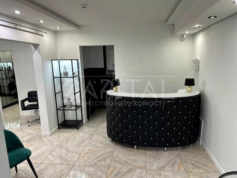 комерційна за адресою Юлії Здановської вул. (Ломоносова), 36