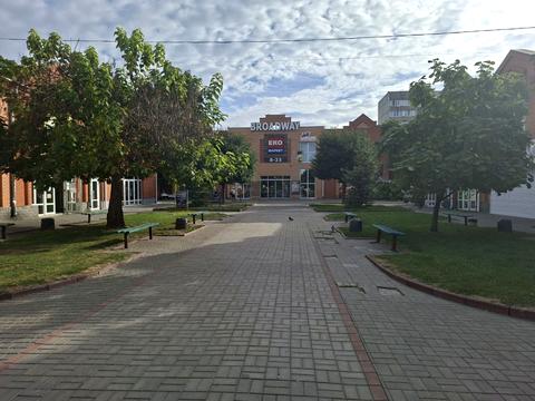 комерційна за адресою Таращанська вул., 191